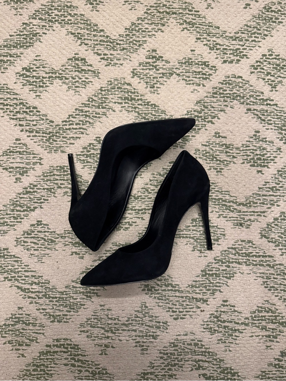 Steve Madden Black Suede Pointed-Toe Pumps
